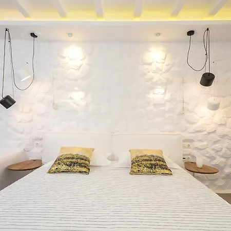 Cyano Pensionat Naxos City